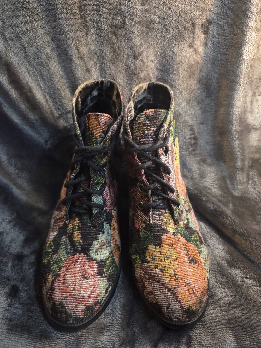 Diba London Floral Tapestry Lace-Up Ankle Boots | Women's Size 6